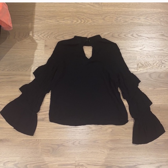 BP Ruffle Sleeve Choker Top - Picture 4 of 5